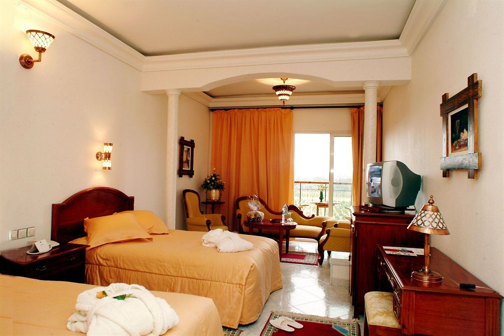 Zalagh Parc Palace 페스 객실 사진